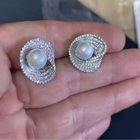 Haute Couture Pearl Diamond Spiral Earrings Timeless Elegance - Picture 5 of 6